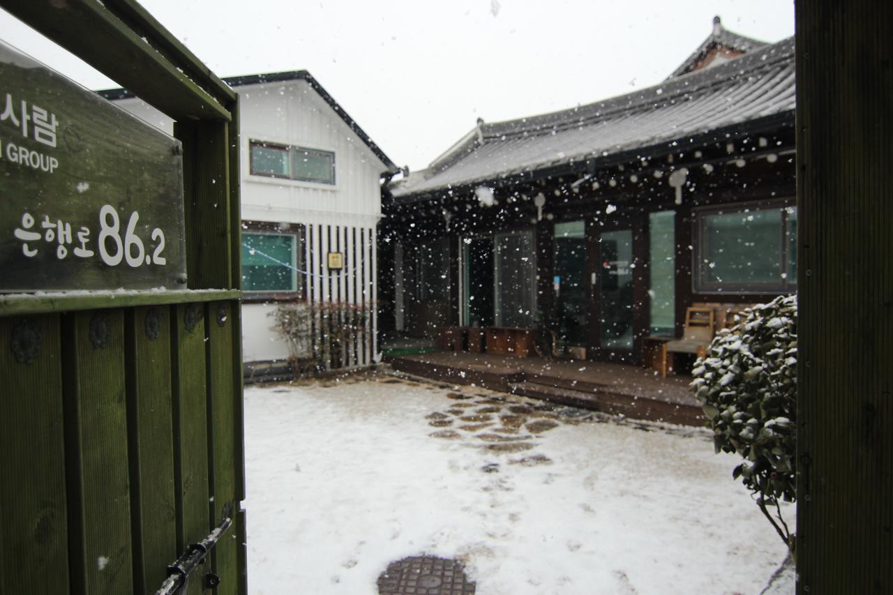 Hotel Eunhaengro 86.2 Jeonju Esterno foto