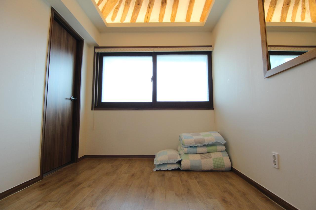 Hotel Eunhaengro 86.2 Jeonju Esterno foto