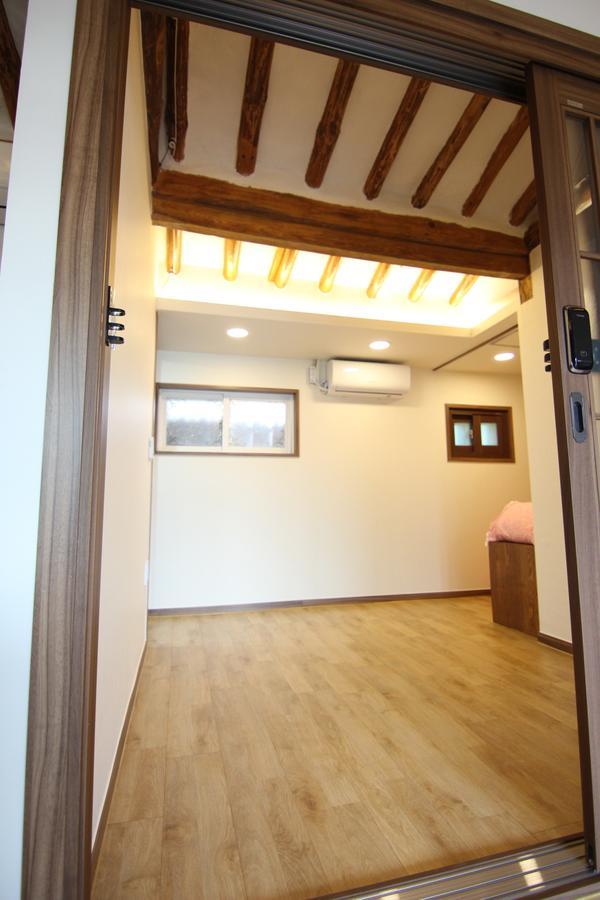 Hotel Eunhaengro 86.2 Jeonju Esterno foto