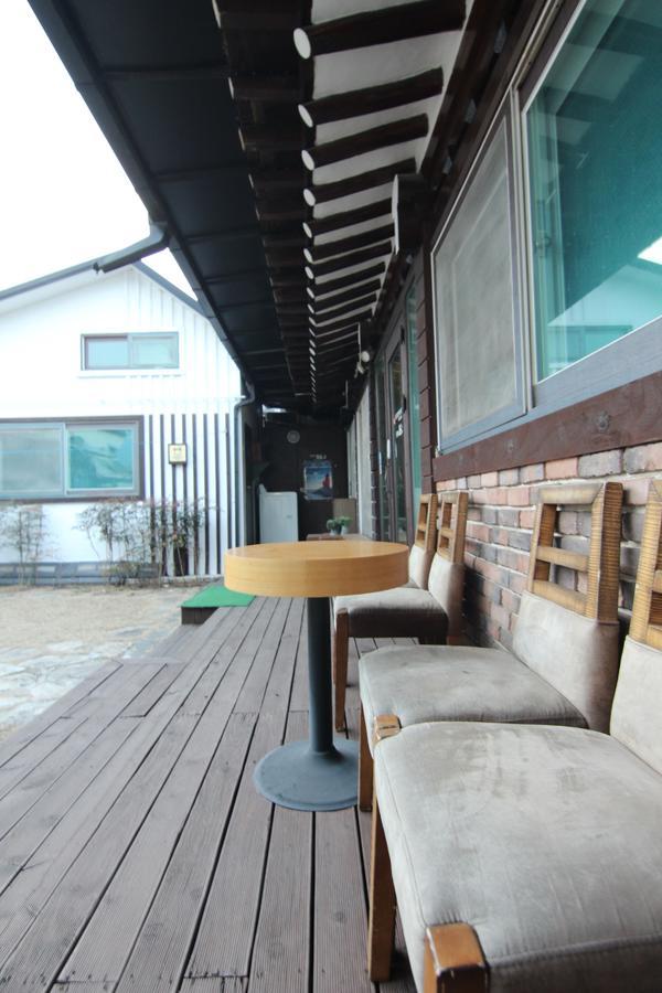 Hotel Eunhaengro 86.2 Jeonju Esterno foto