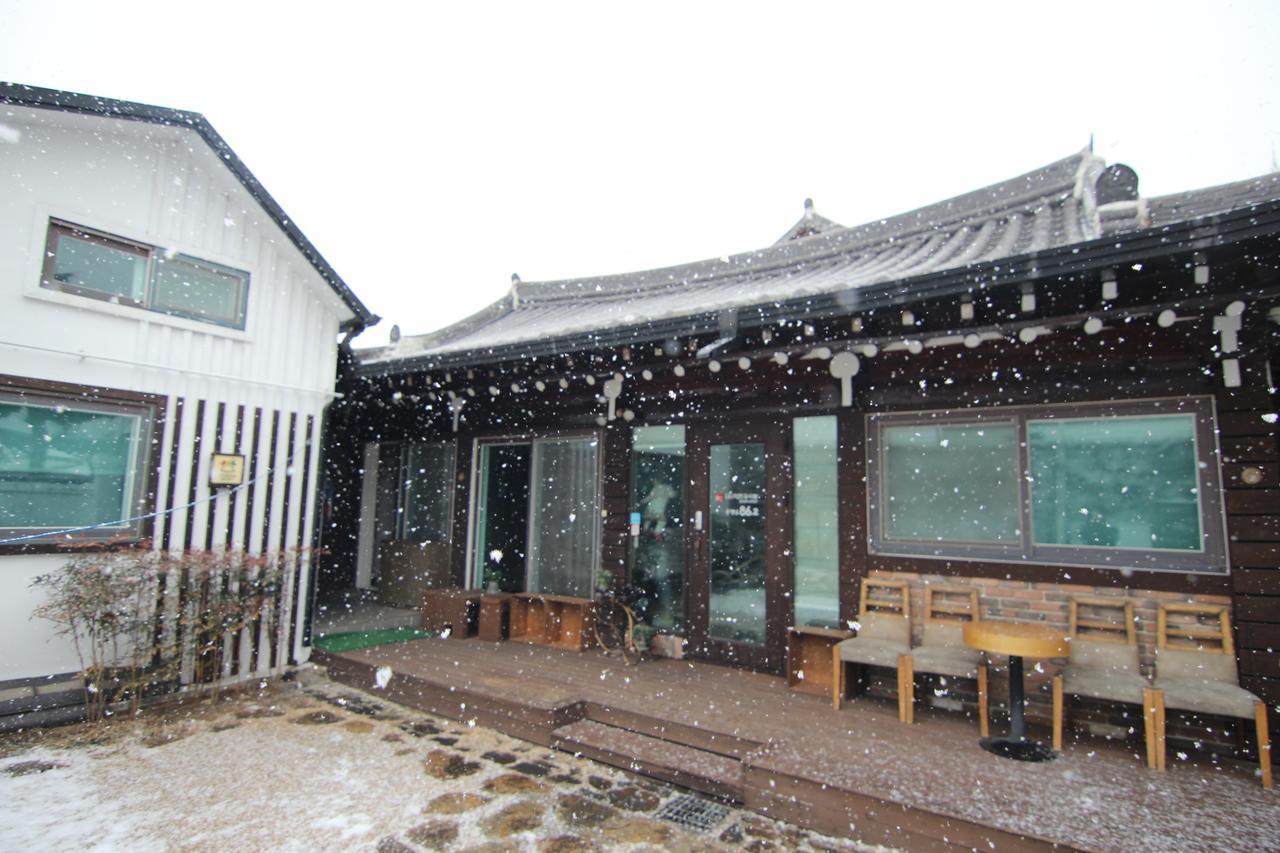 Hotel Eunhaengro 86.2 Jeonju Esterno foto