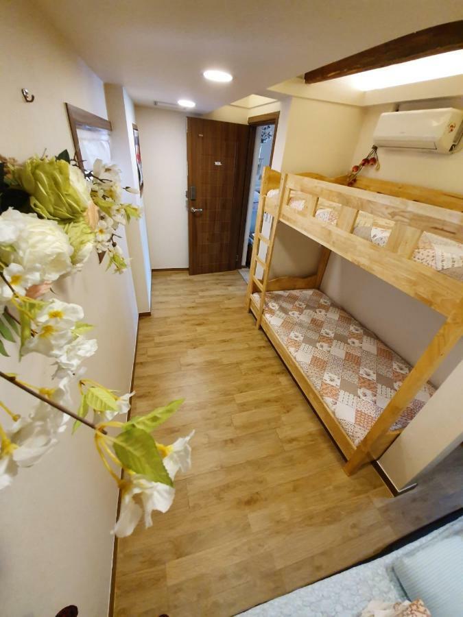 Hotel Eunhaengro 86.2 Jeonju Esterno foto